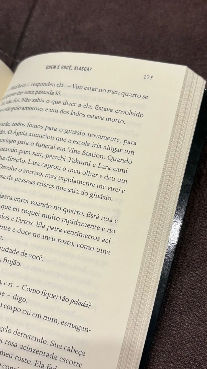 Livro Quem é você Alaska - Foto 2