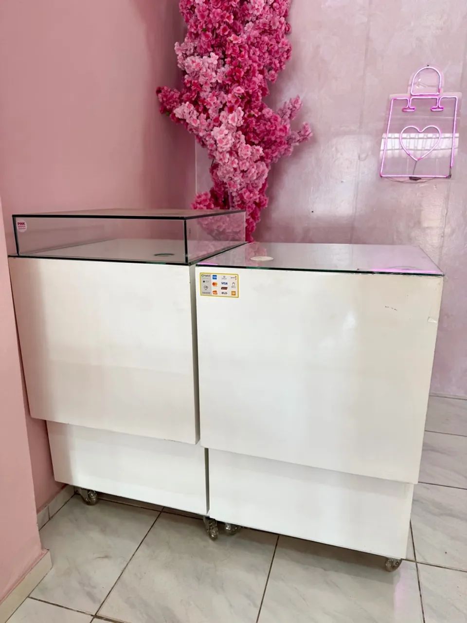 VENDO BALCÕES DE LOJA  - Foto 2