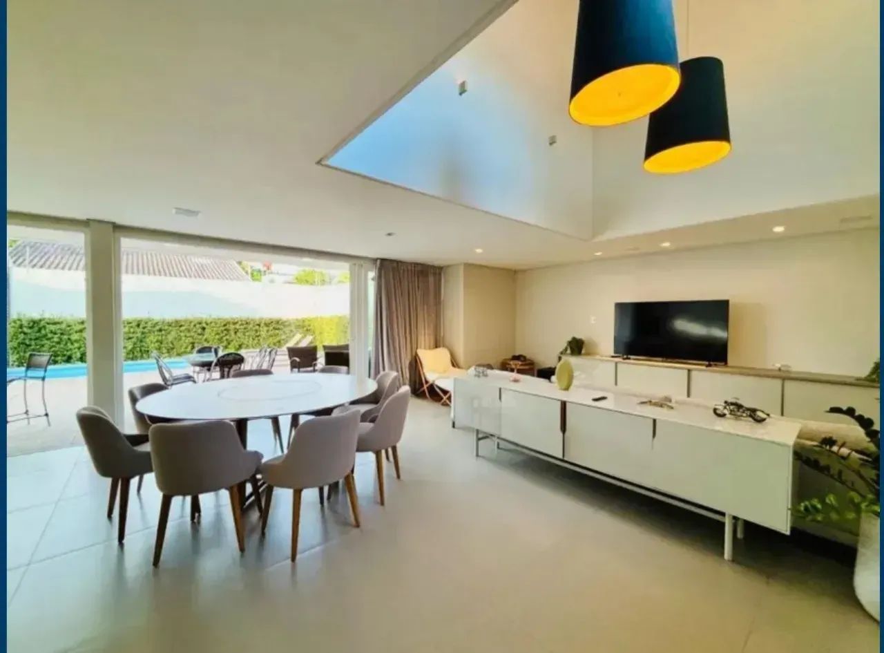 Excelente oportunidade, casa alto padrão, pronta para morar!