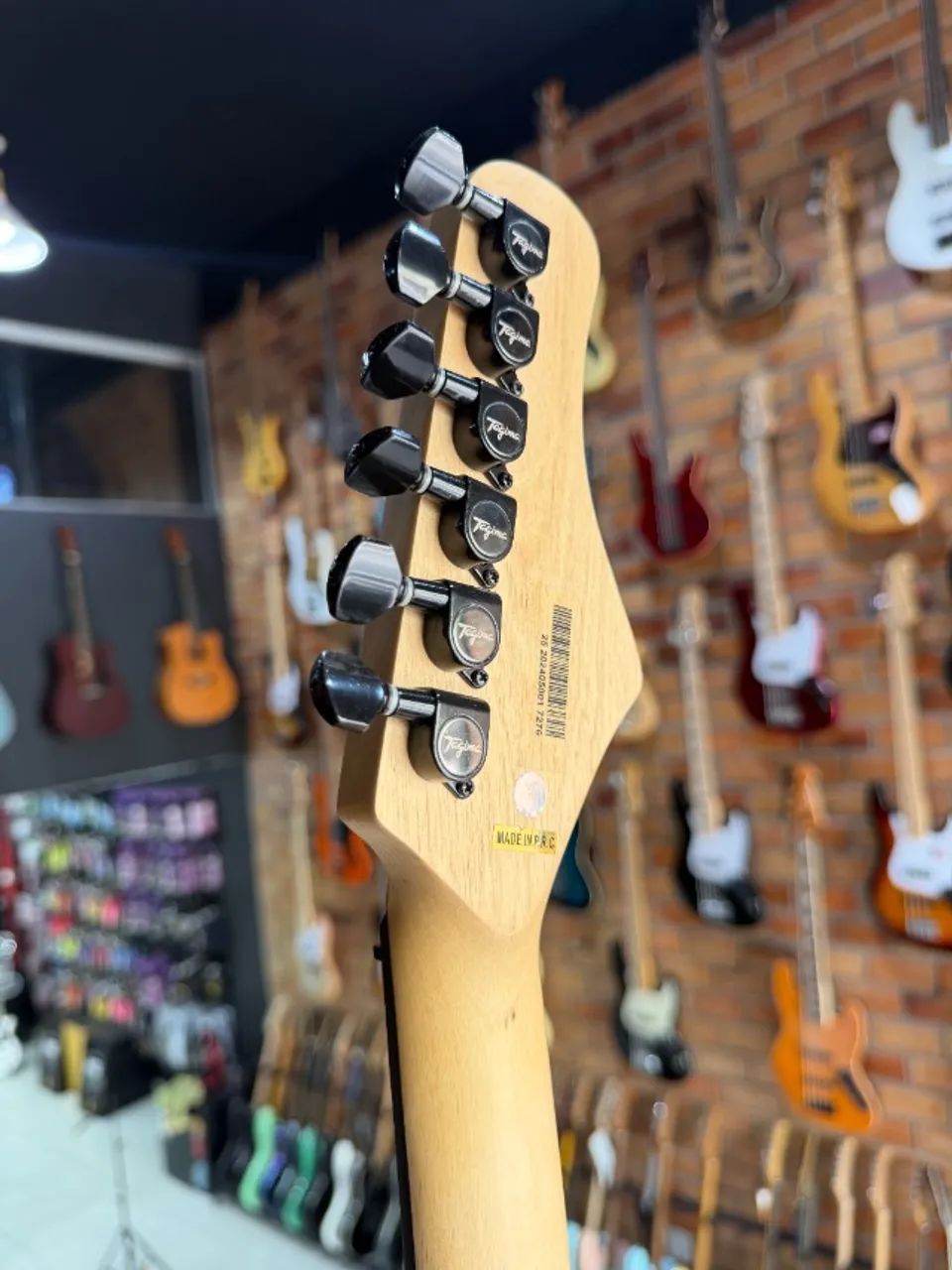 Guitarra Tg520 Outlet  - Foto 4