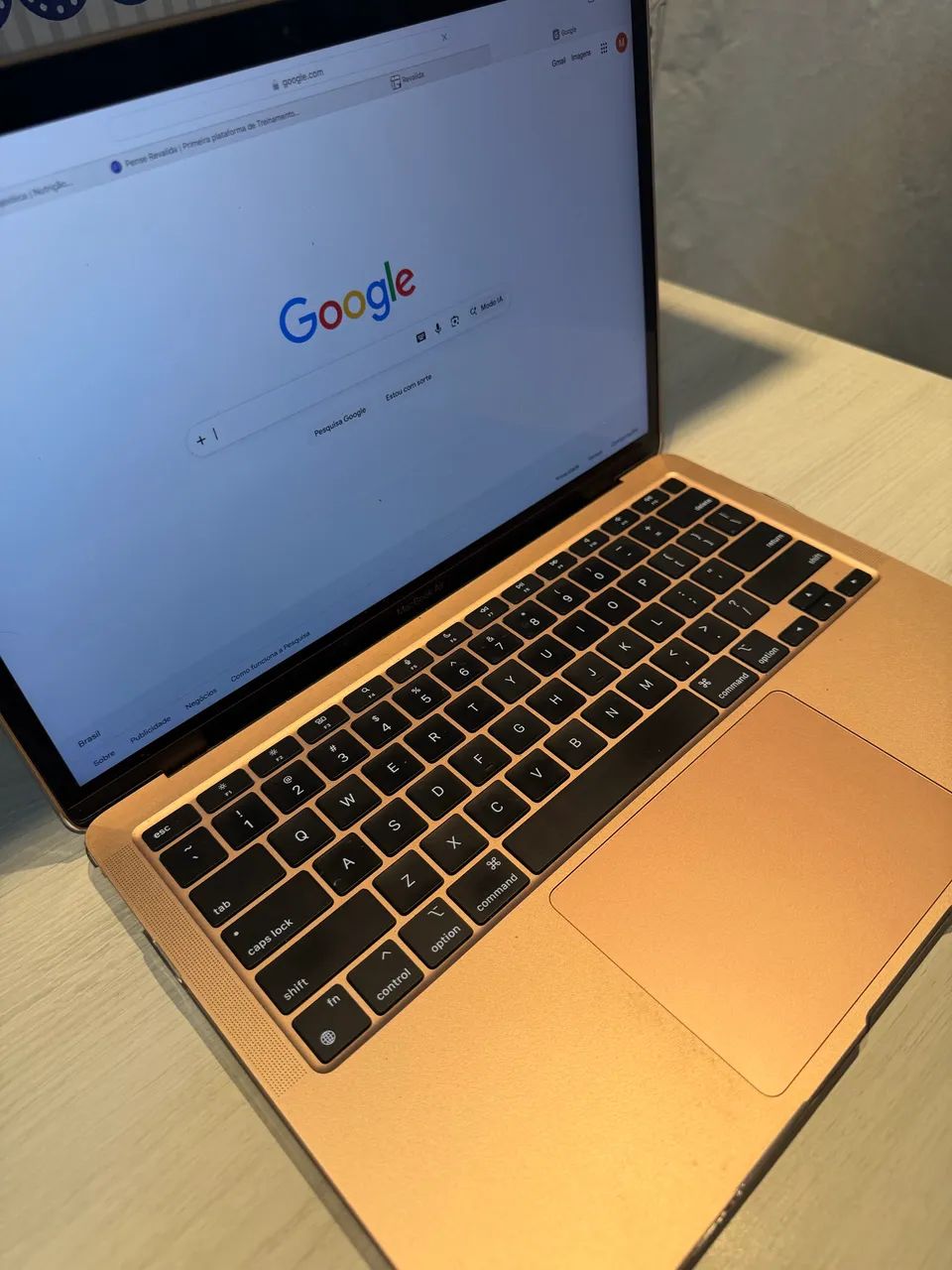 【Apple】MacBook Air 13インチ ローズゴールド Apple Macbook Air 13” MGND3BZ/A M1 8GB SSD de 256GB Dourado (2020