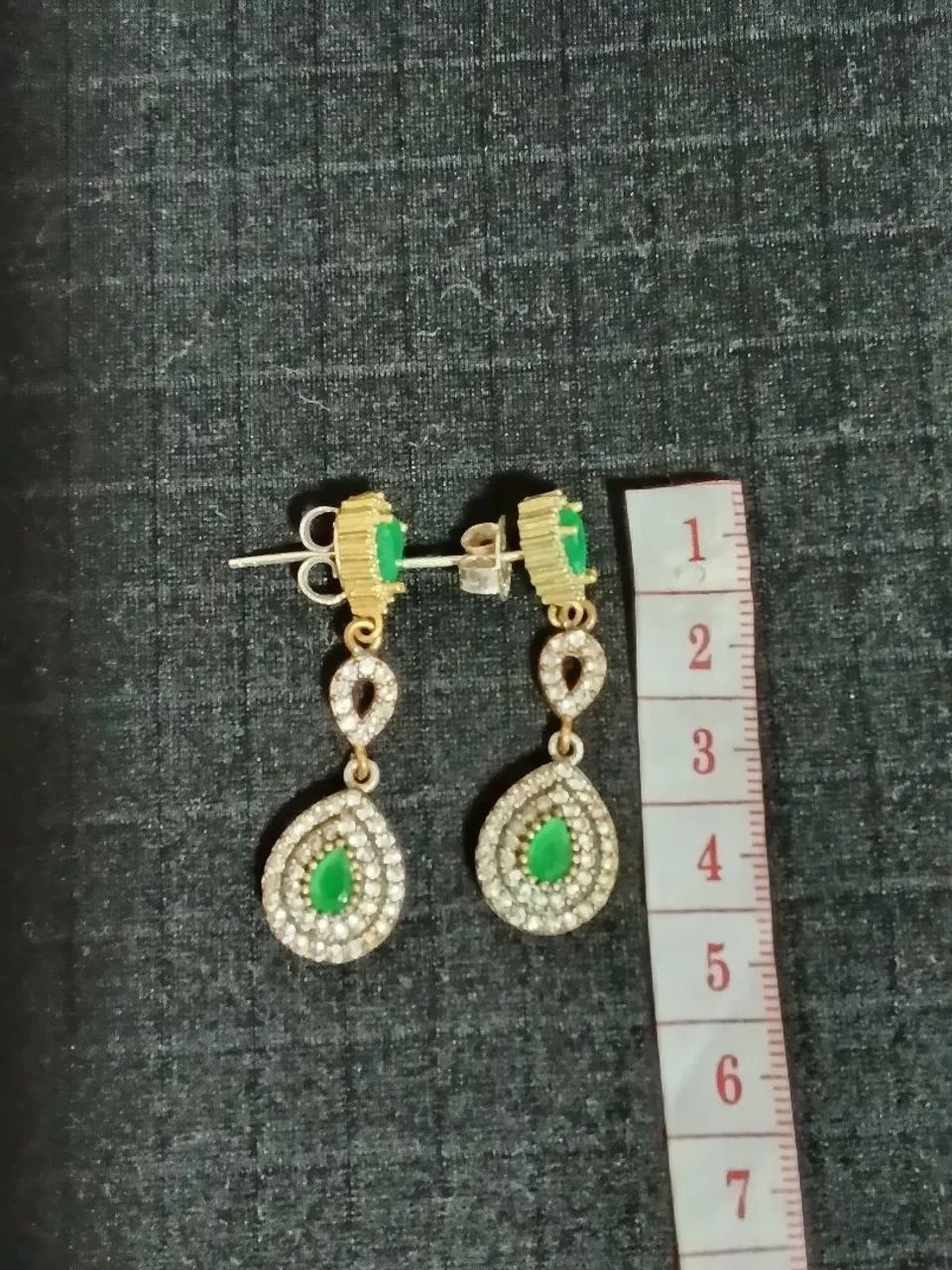 Par de brincos em prata 925 com pedras - Foto 2