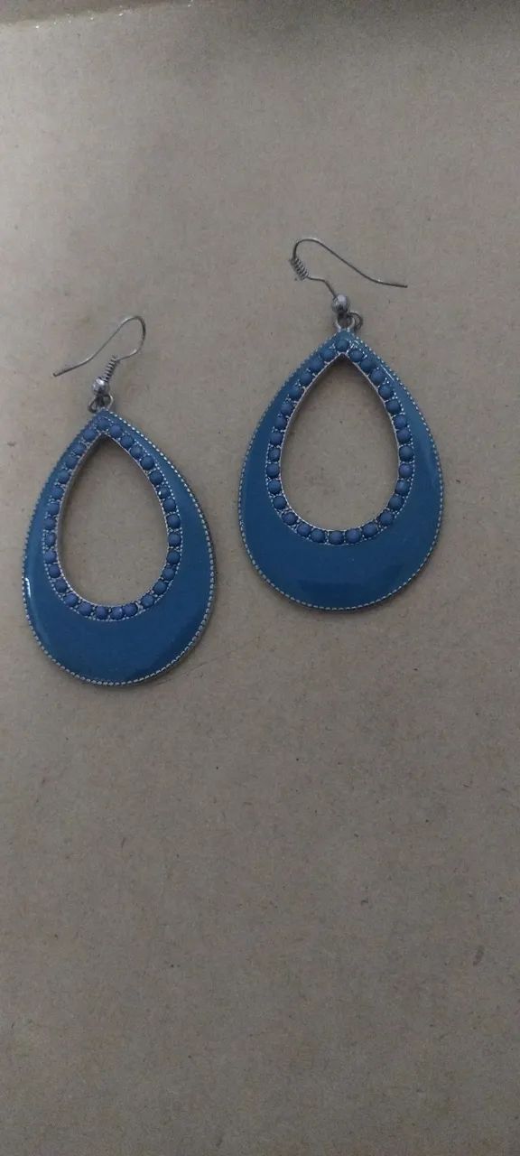 Vendo um par de brincos  - Foto 2