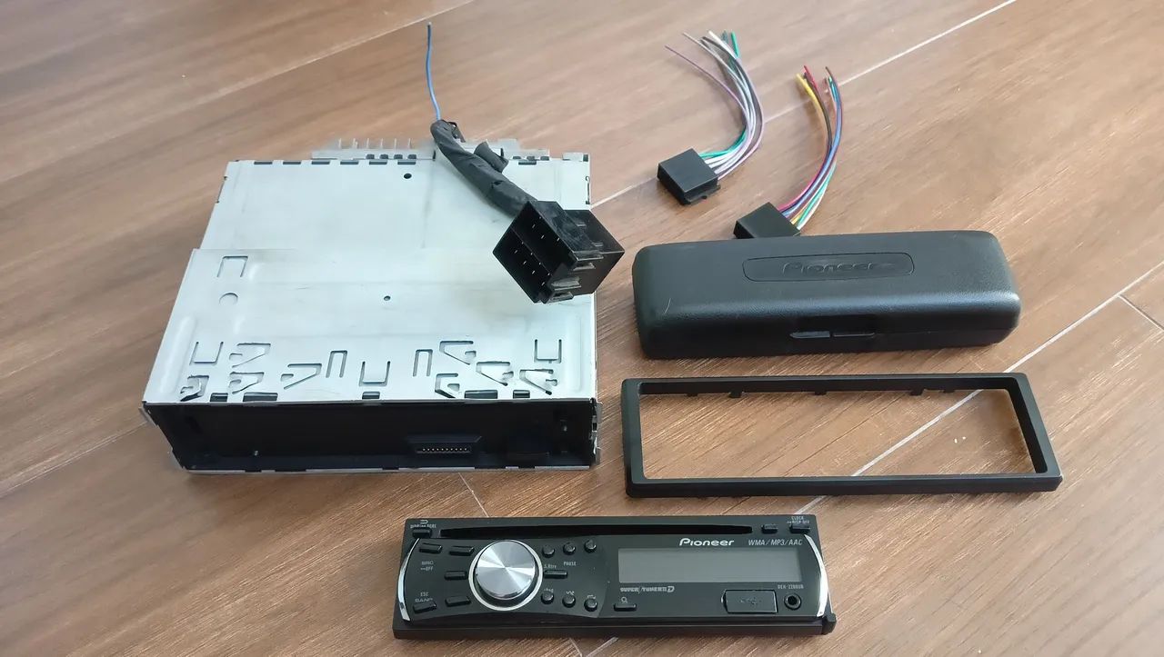 Rádio veicular Pioneer com Cd USB e P2 - Foto 5