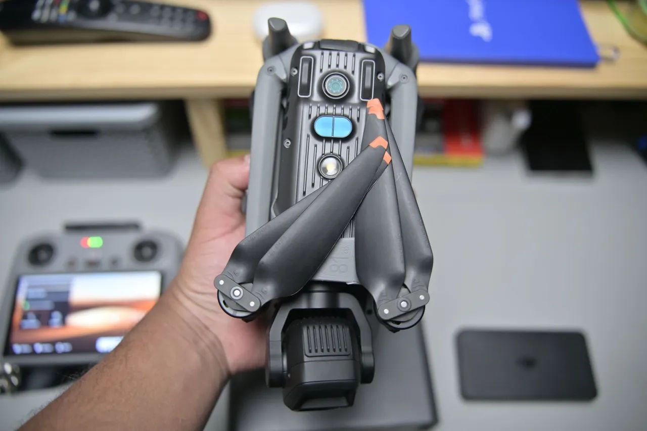 Drone Dji air 3s (Fly more combo) com pouquíssimo uso - Foto 3