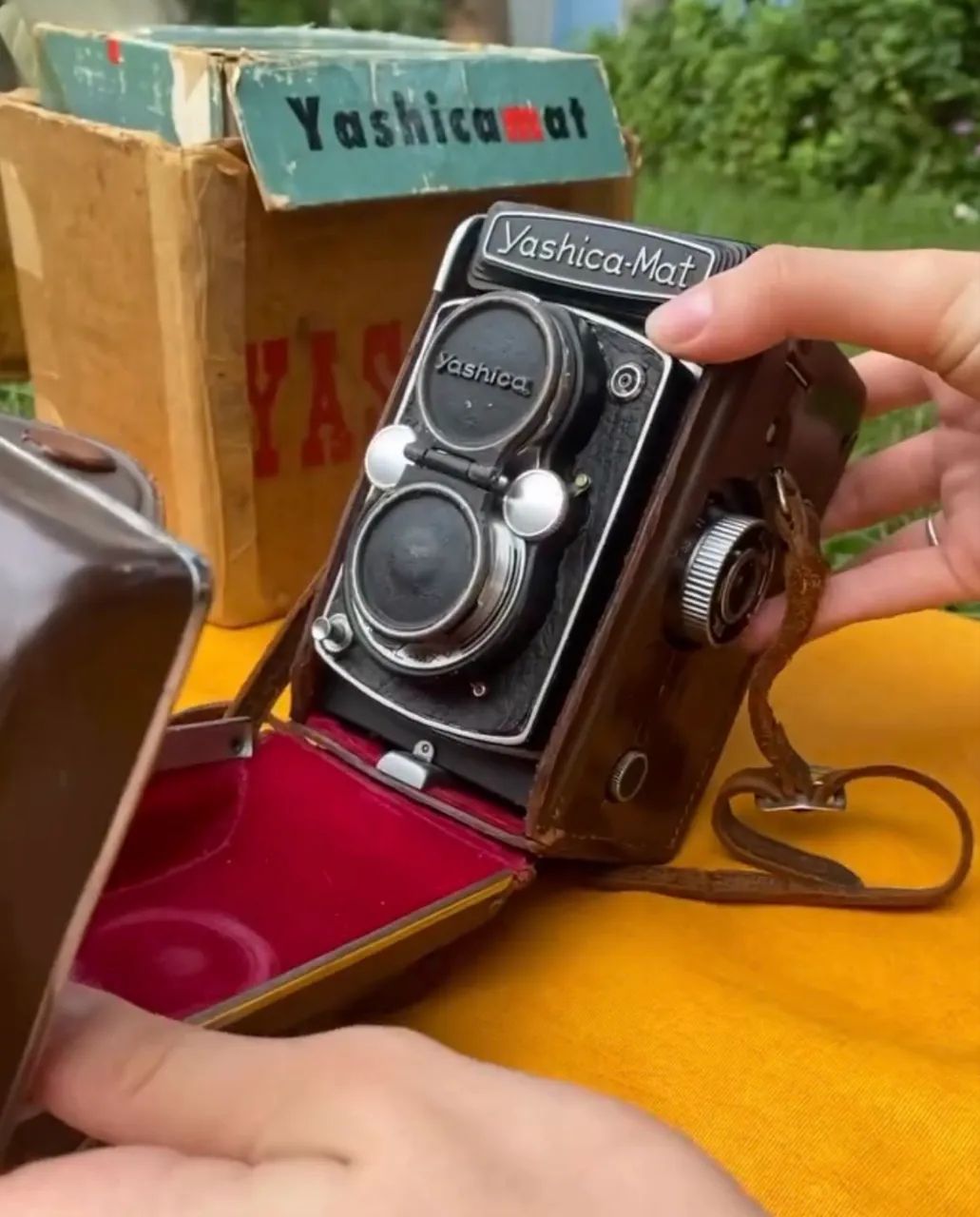  Yashica Mat funcional com caixa original - Câmera analógica (120mm) - Foto 3