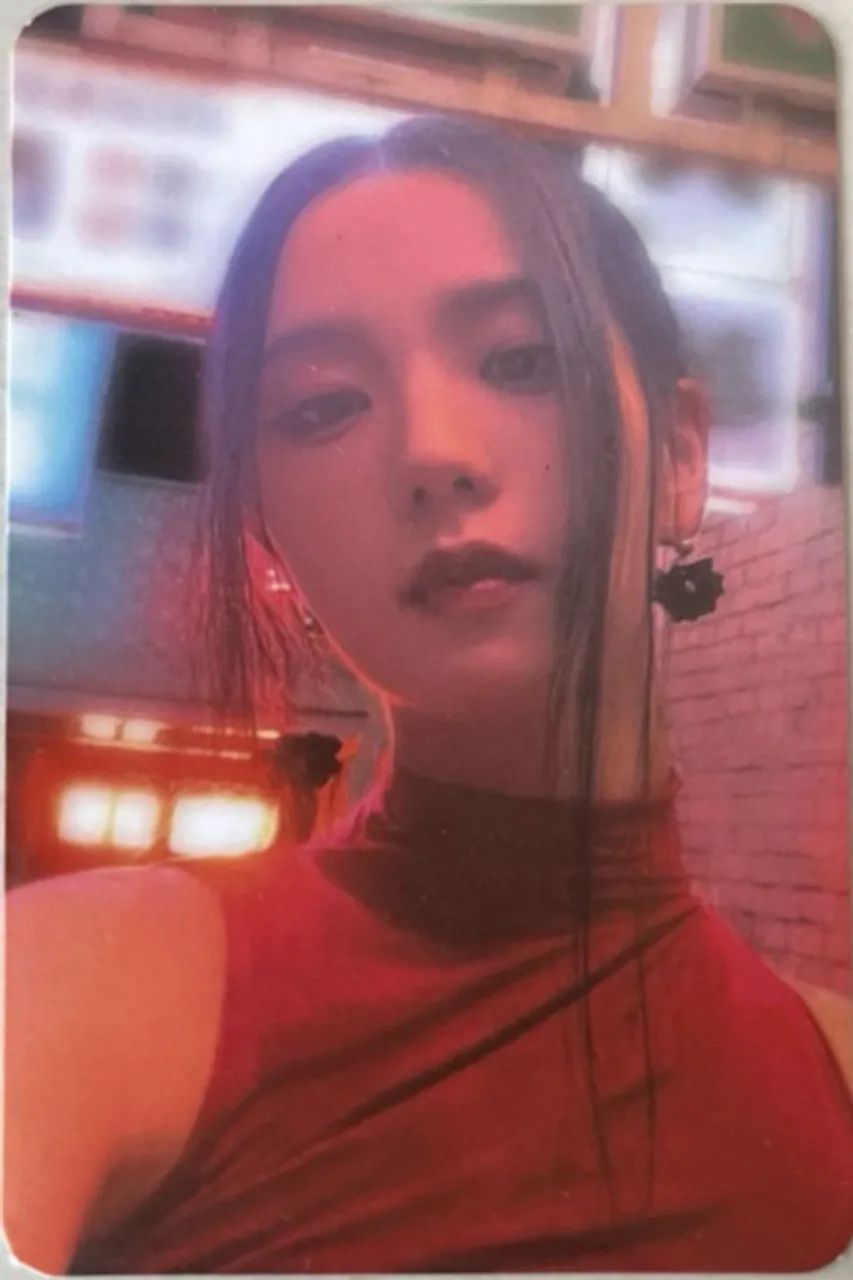 JISOO ME KIT BLACKPINK - Foto 2