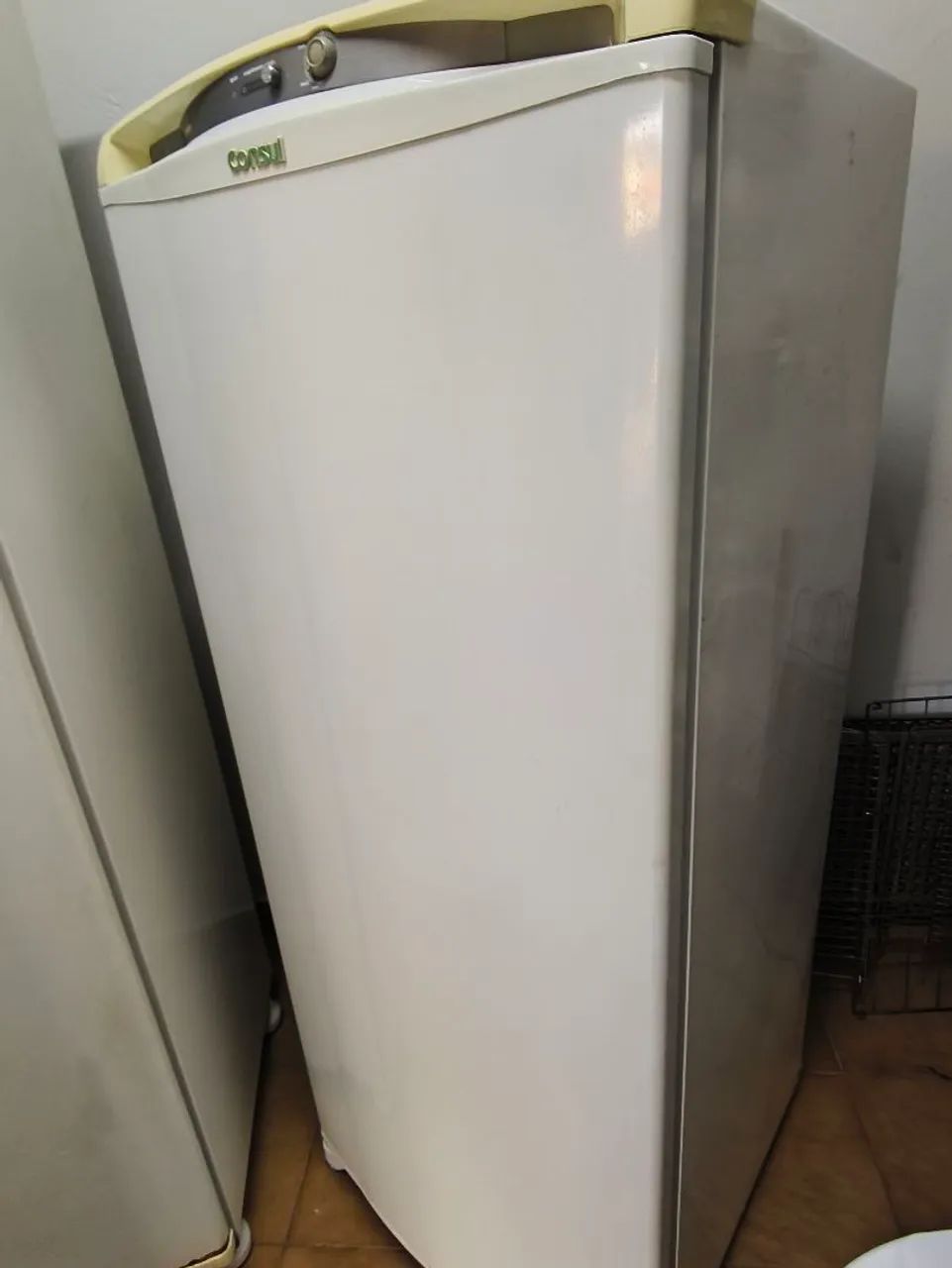 Vendo freezer vertical consul - Foto 3