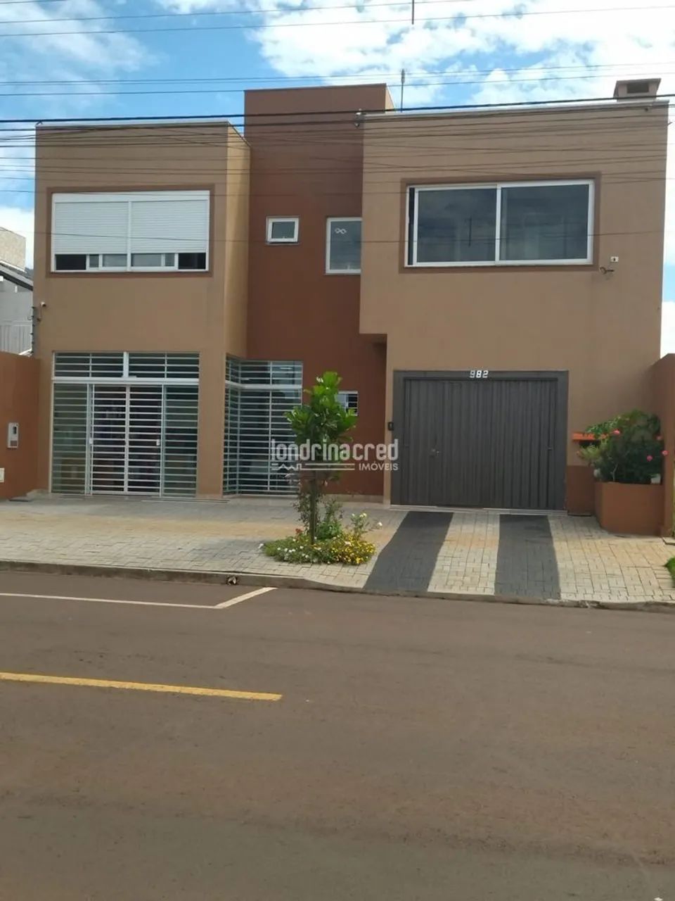 Excelente Oportunidade Comercial e Residencial no Mesmo Imóvel em Cascavel