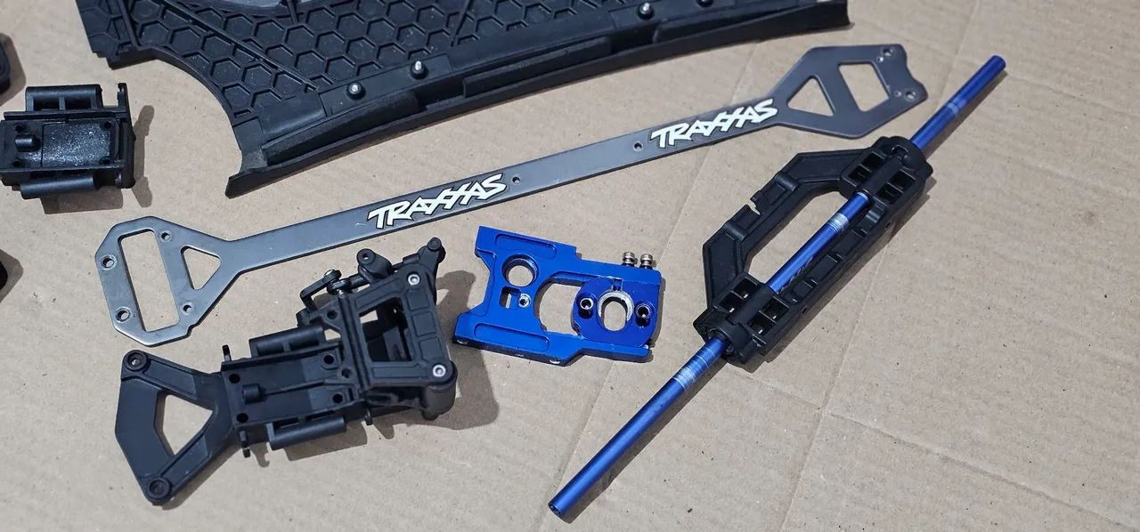 Traxxas Xo1 Peças  - Foto 2