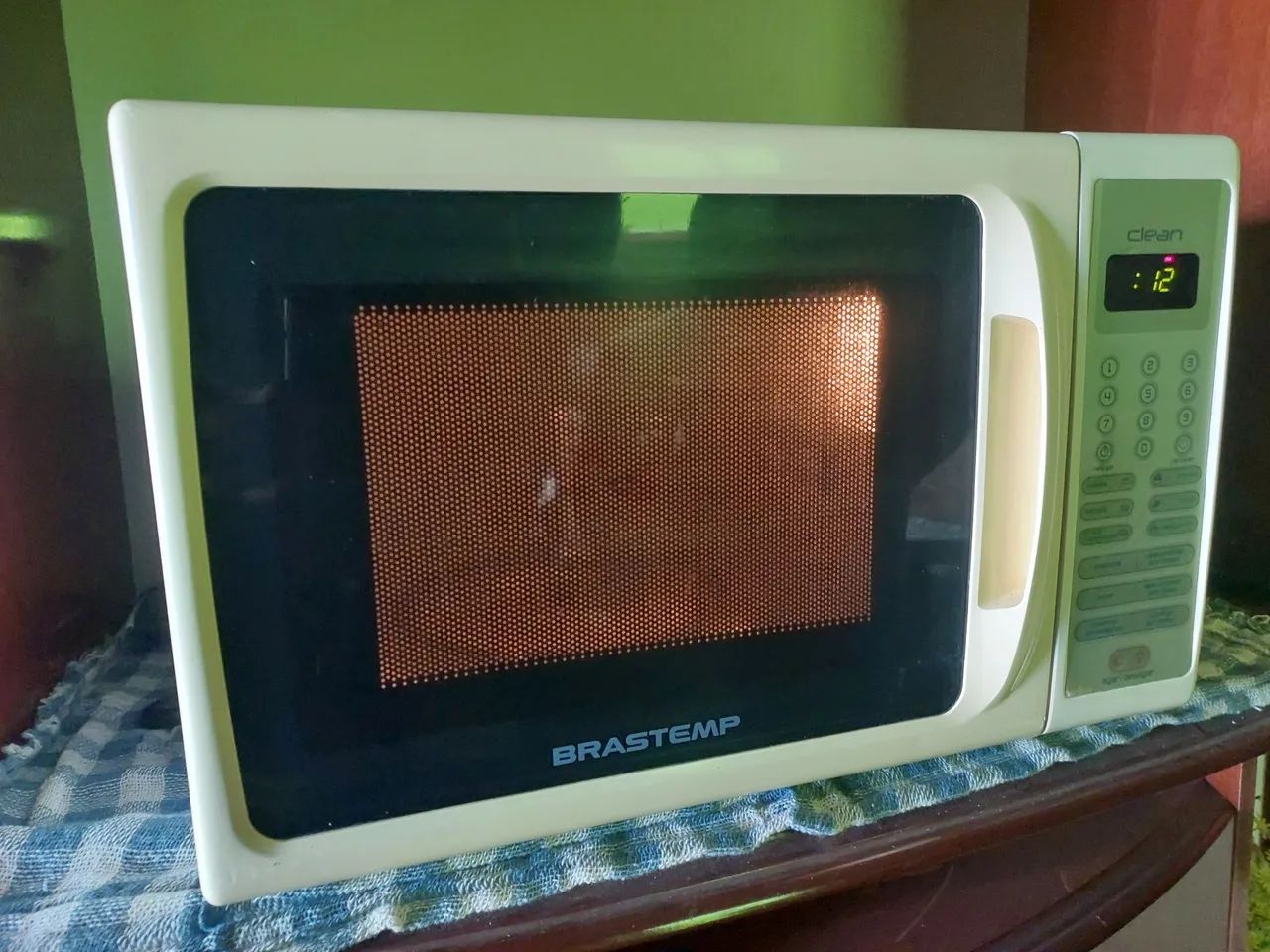 Microondas 220v  - Foto 2