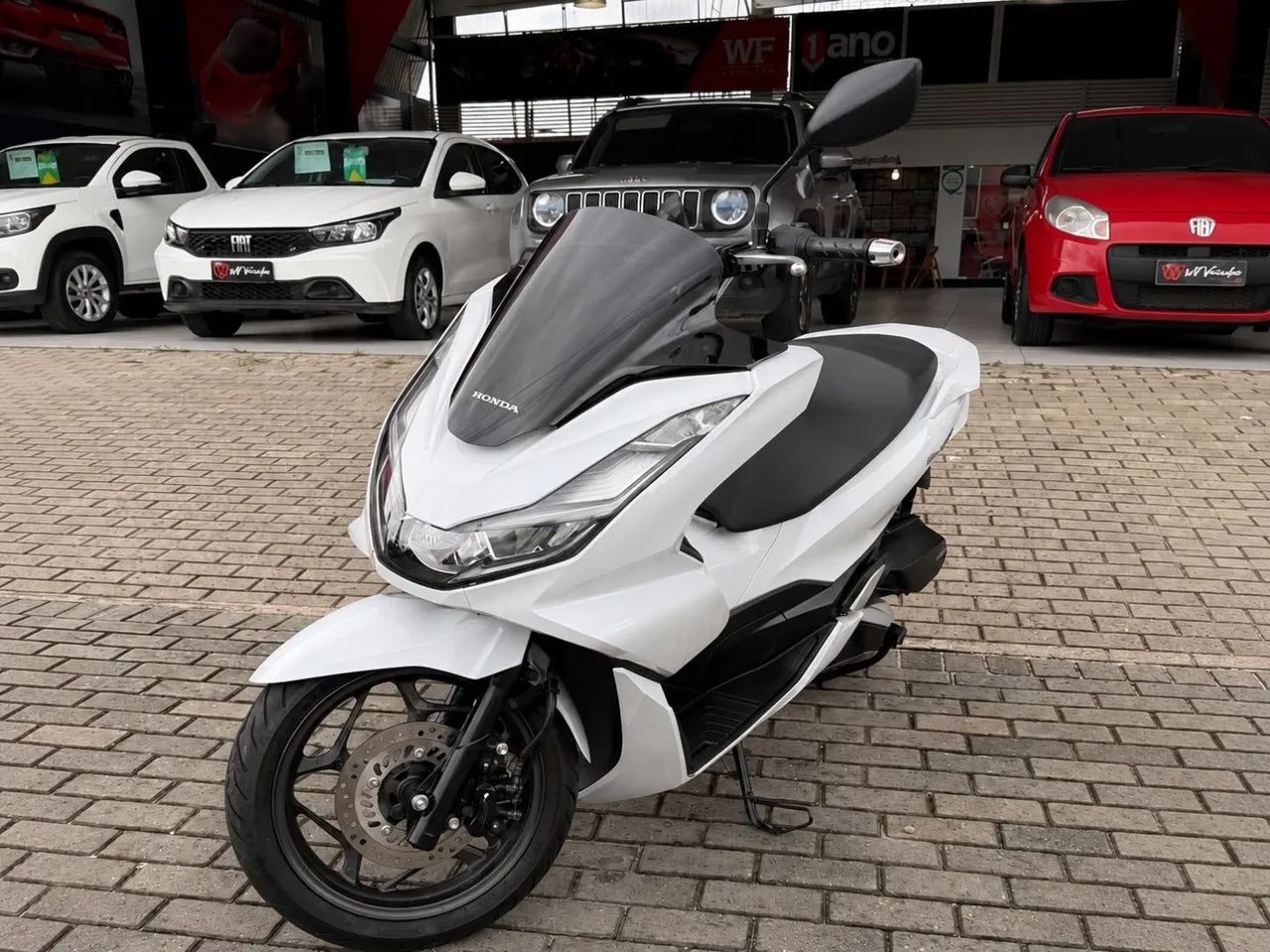 Honda Pcx 160 dlx 2025