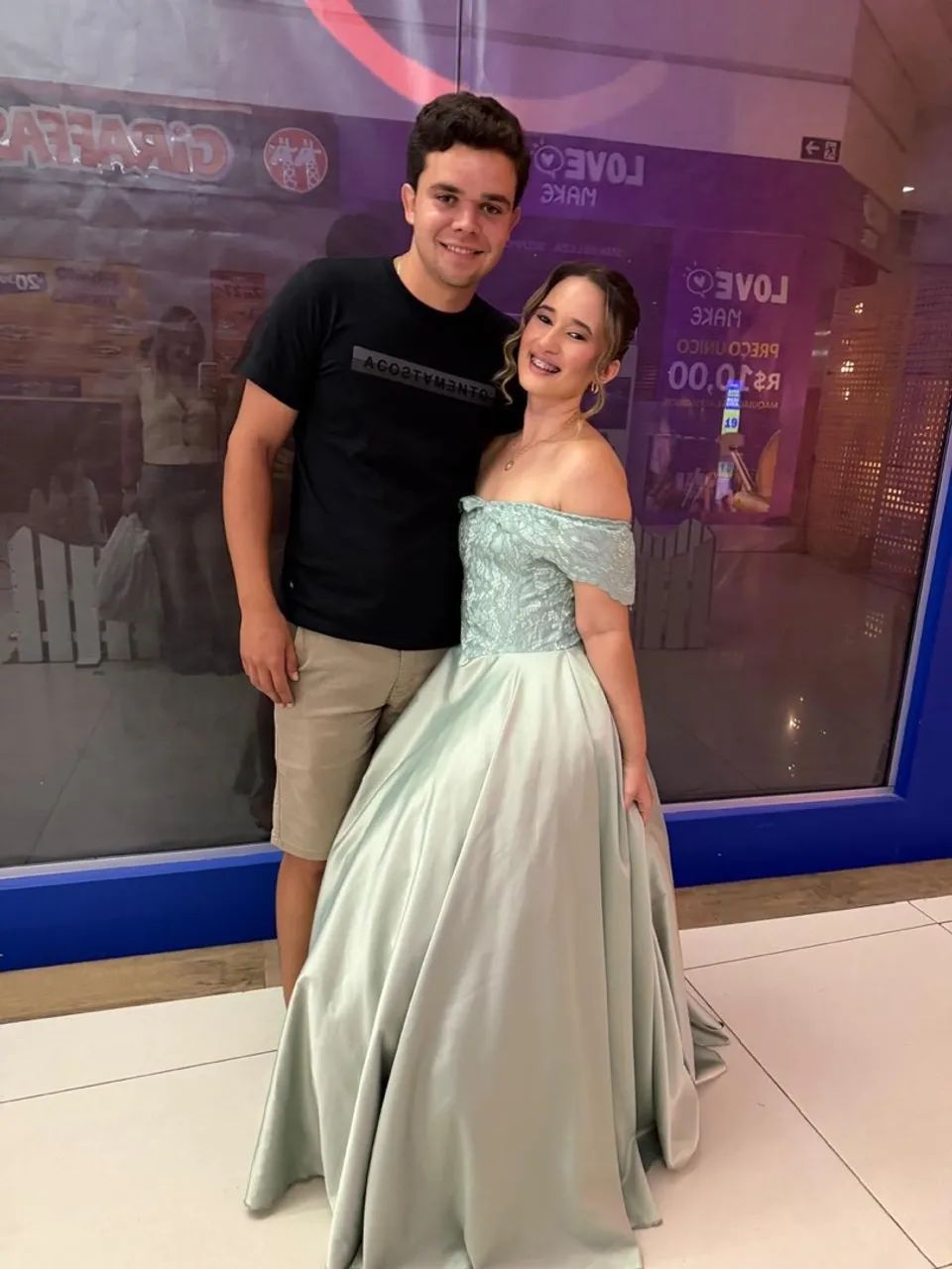 Vendo vestido, usado 1x perfeitooo! Ótima opção  - Foto 2