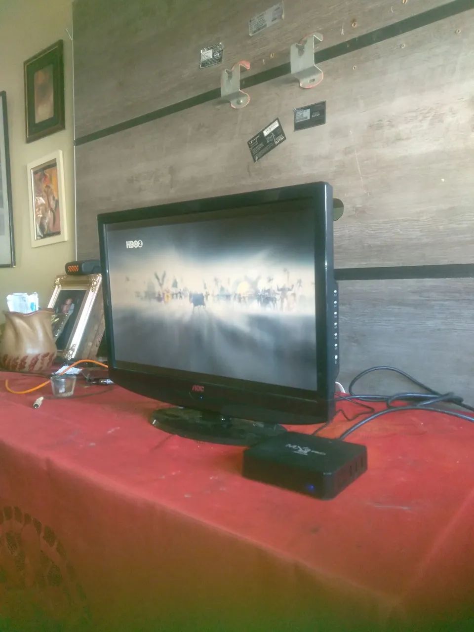 TV AOC 24"LED SMART  - Foto 2