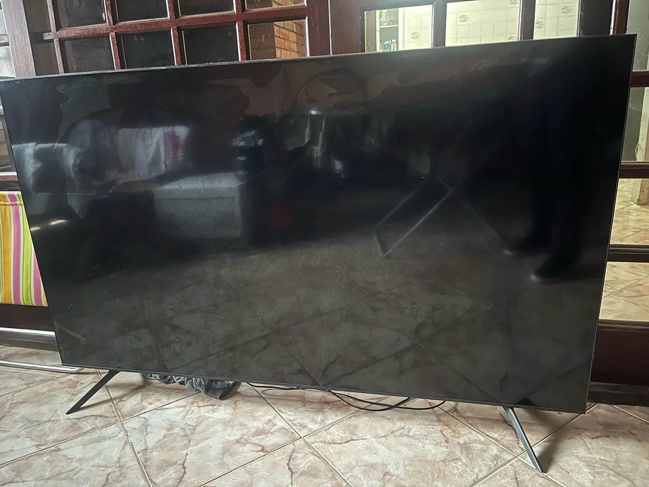 Tv 75 polegadas tela trincada 