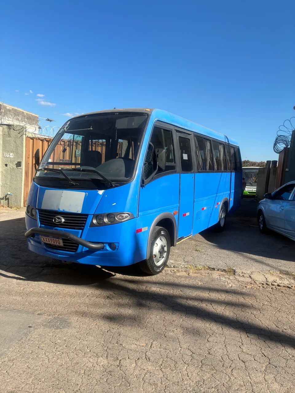Micro  ônibus com ar  Volare V8 - Foto 2