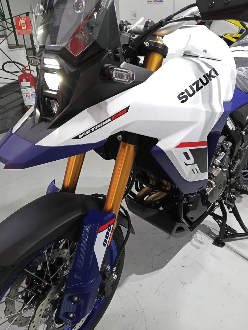 Suzuki V-Strom 50 cc  - Foto 3