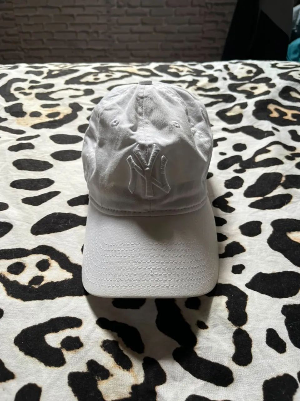 Boné New Era 9TWENTY New York Yankees  Branco