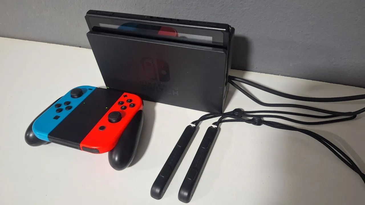 Nintendo Switch D.e.s.b.l.o.q