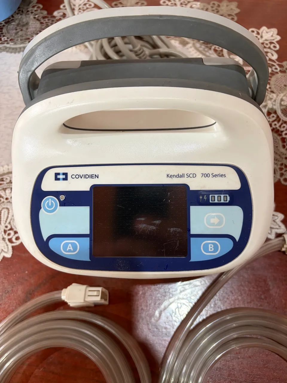 Compressor da série Kendall SCD 700 - Covidien - Foto 2