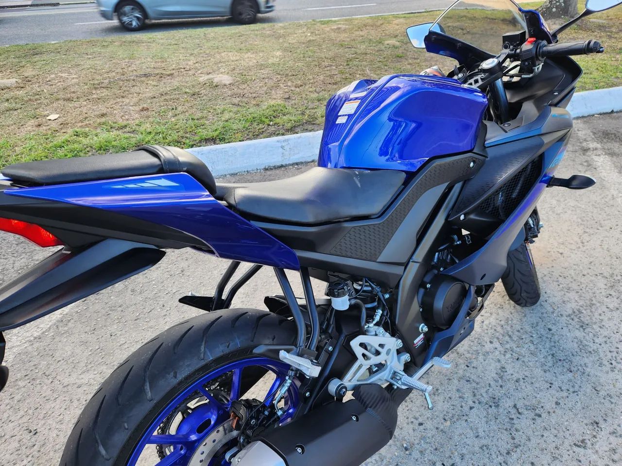 R15 Yamaha  - Foto 5