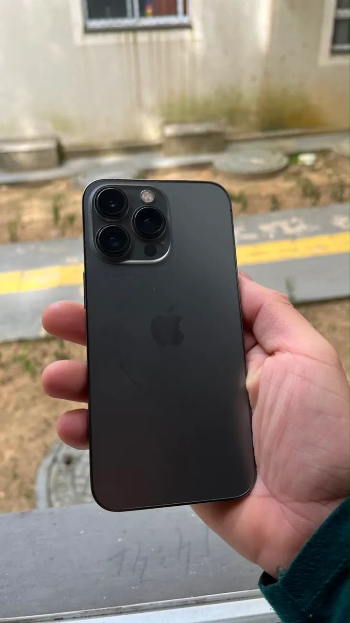 iPhone 13 Pro 