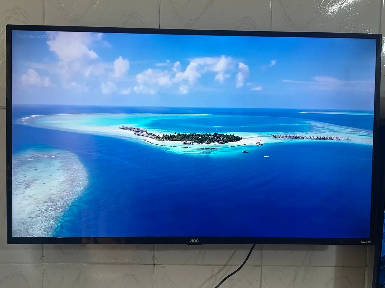 SMARTV AOC 43 POLEGADAS IMPECÁVEL  - Foto 2