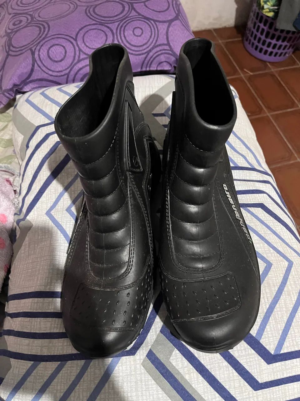 Bota de motoqueiro  - Foto 5