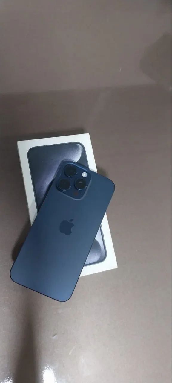 iPhone 15 pro Max - Foto 2