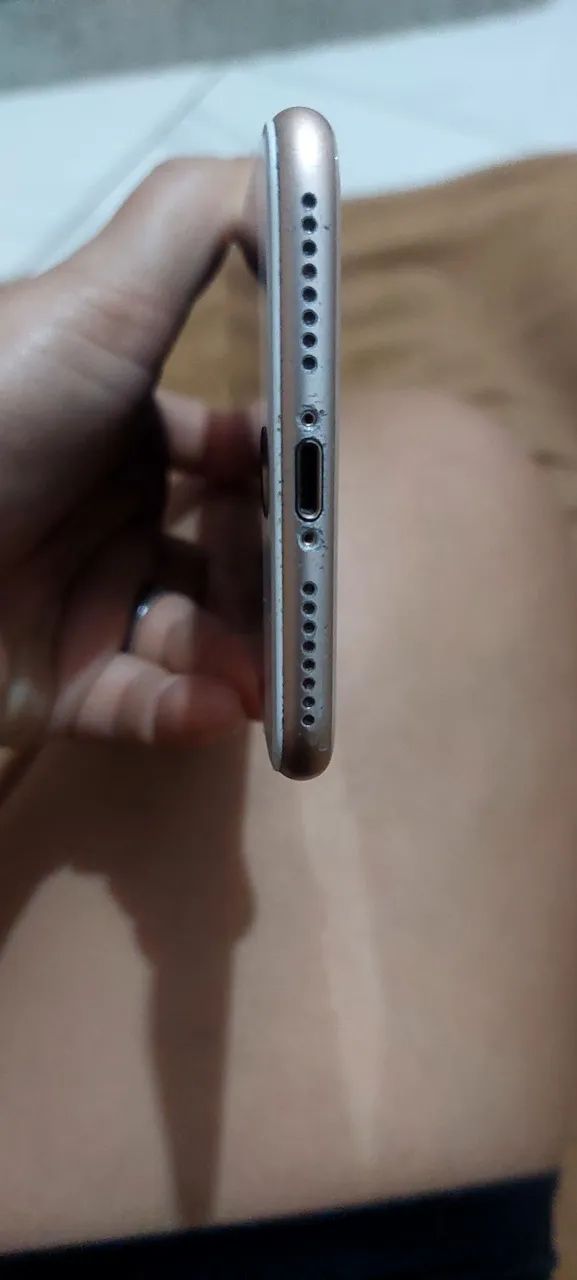 Iphone 8plus com Display travado a tela .. - Foto 3