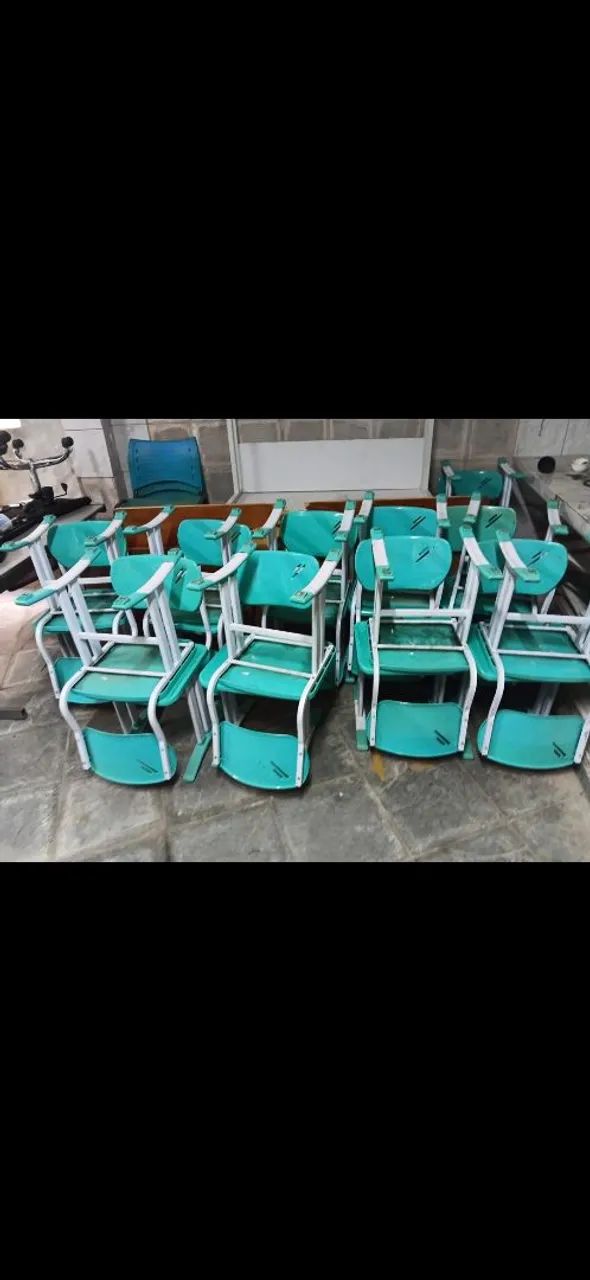 20 cadeiras verdes - Foto 3