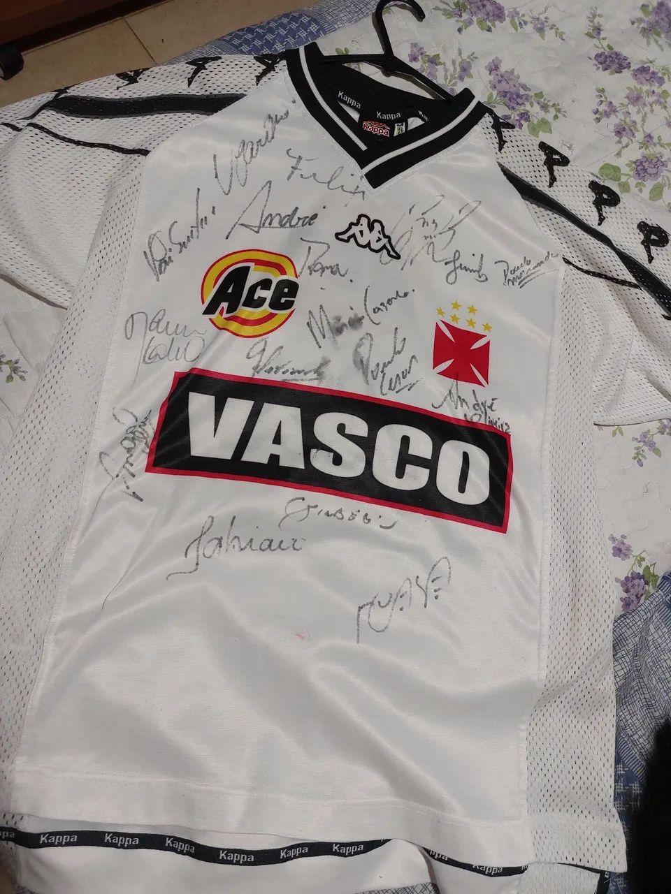 Blusa vasco autografada  - Foto 2