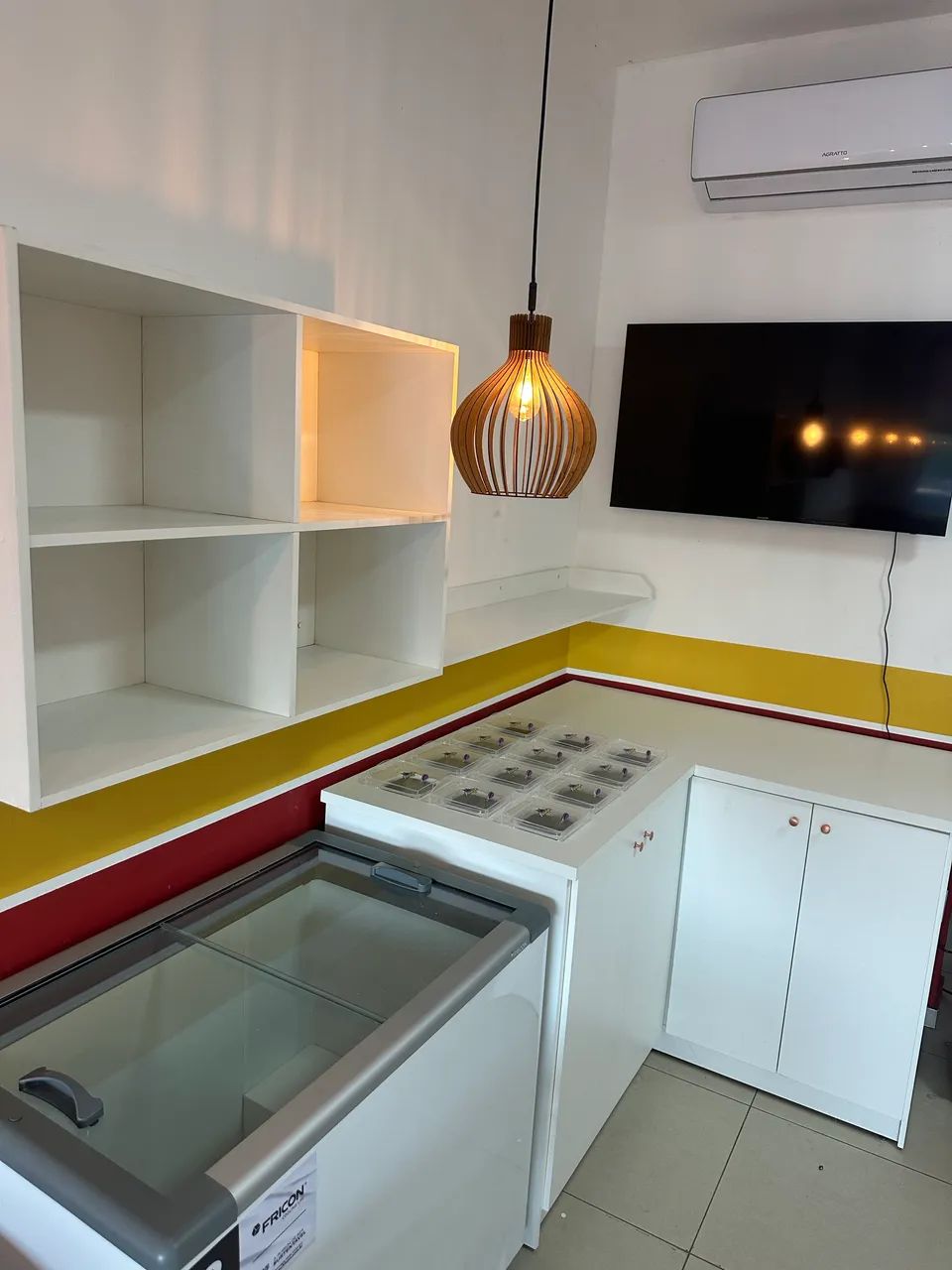 Móvel pra sorveteria e/ou acaiteria  - Foto 3