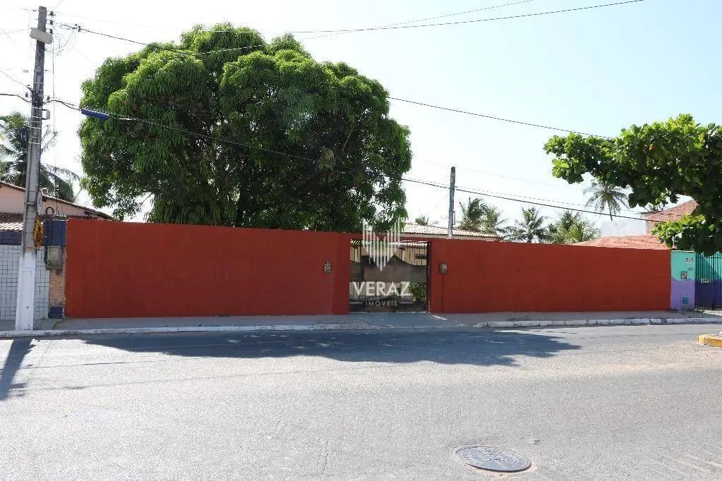 Casa Plana com Potencial Comercial no Centro de Trairi - Ceará