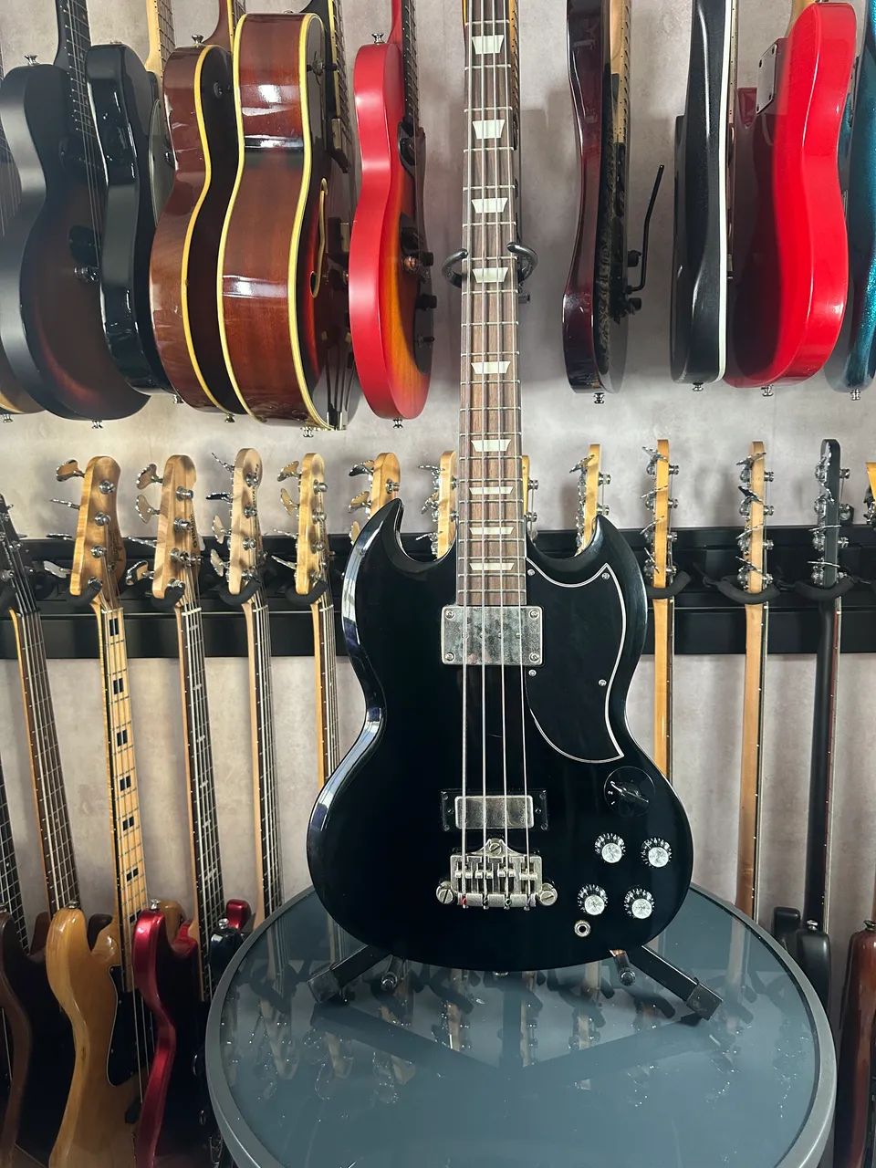 Contra baixo Epiphone EB-3 preto - Instrumentos musicais