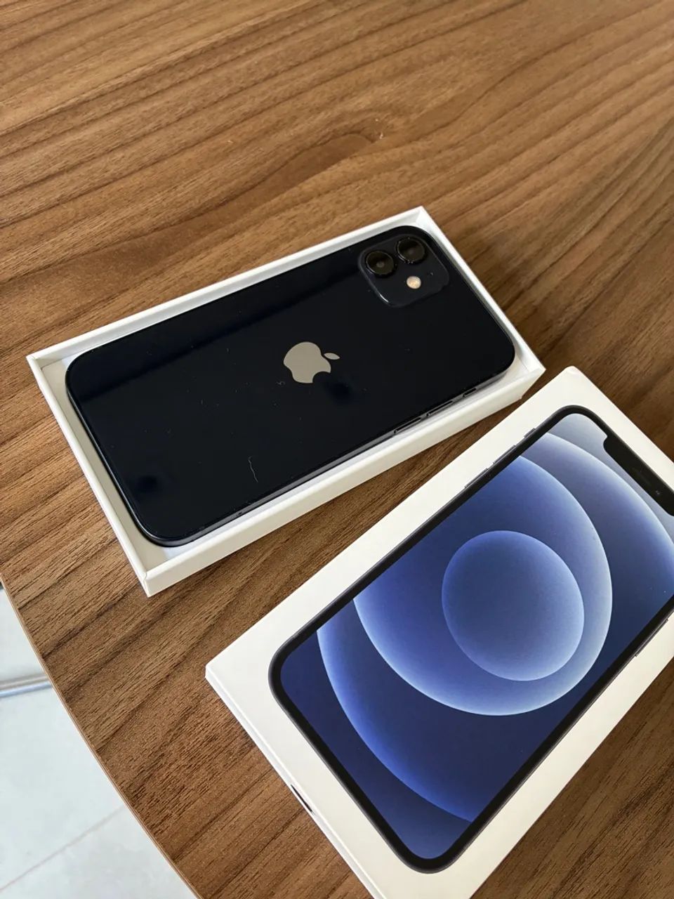 Iphone 12 - 64GB