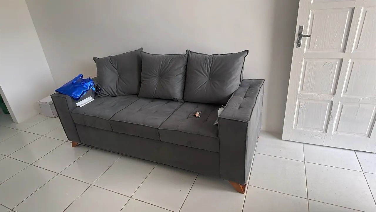 Sofá e mesa - Foto 2