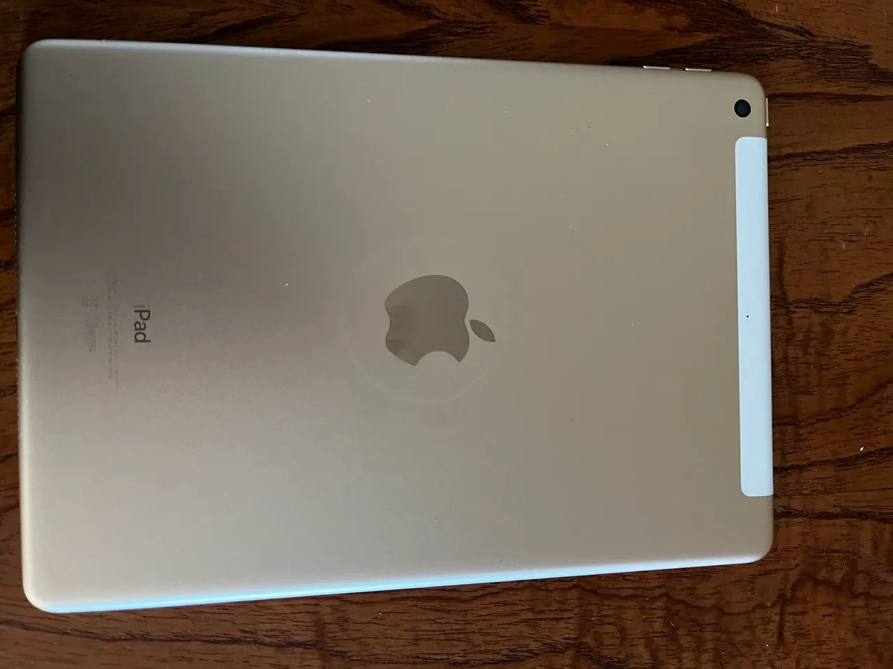 Vendo iPad - 5 Geração 128GB