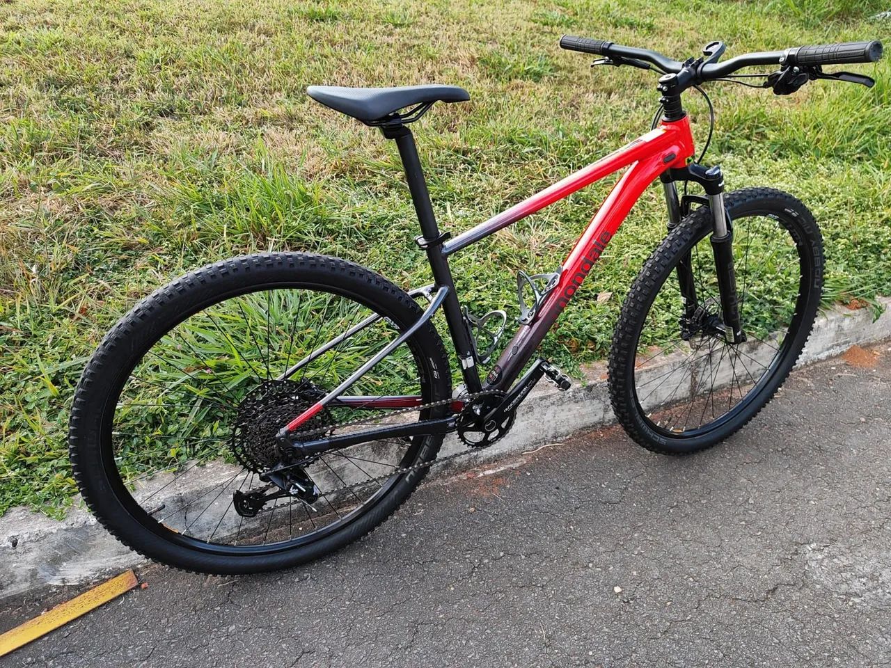 Bicicleta CannodaleTrail SL4 Aro 29  - Foto 2