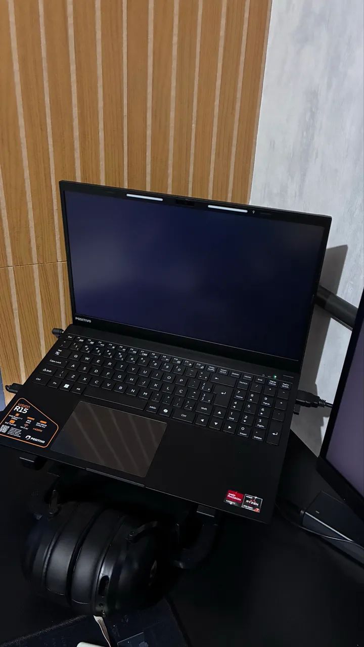 Notebook Positivo Vision R15