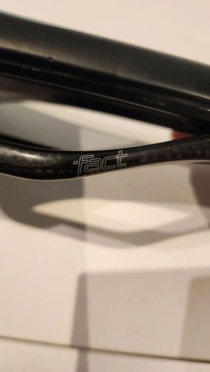Selim Specialized em Carbono mod Phenon  - Foto 3
