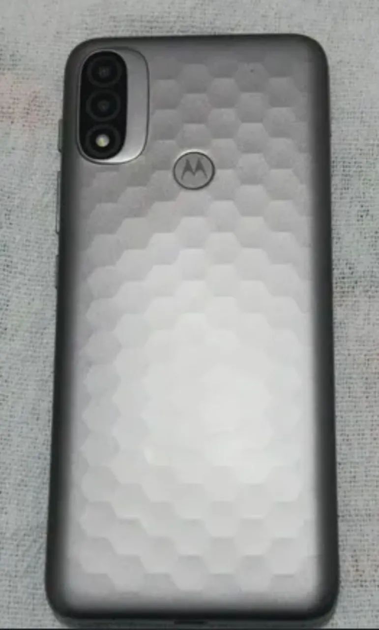 Celular motorola e20