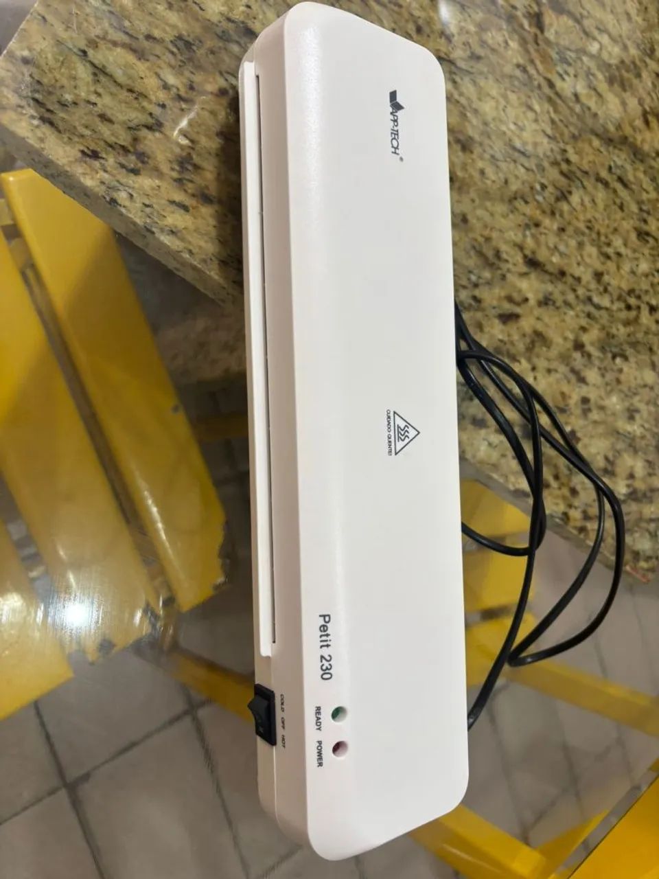 Plastificadora Petit 230 (App-Tech) - Foto 3