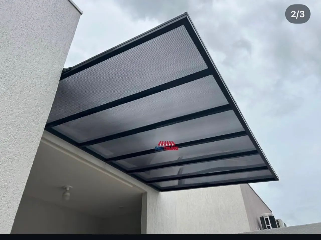 Toldo de alumínio e policarbonato  - Foto 4