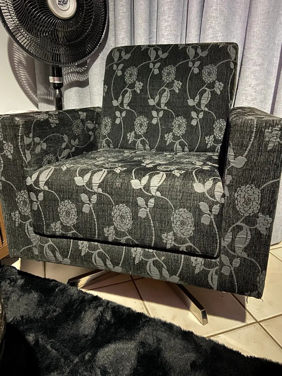 Duas poltronas giratórias   - Foto 2