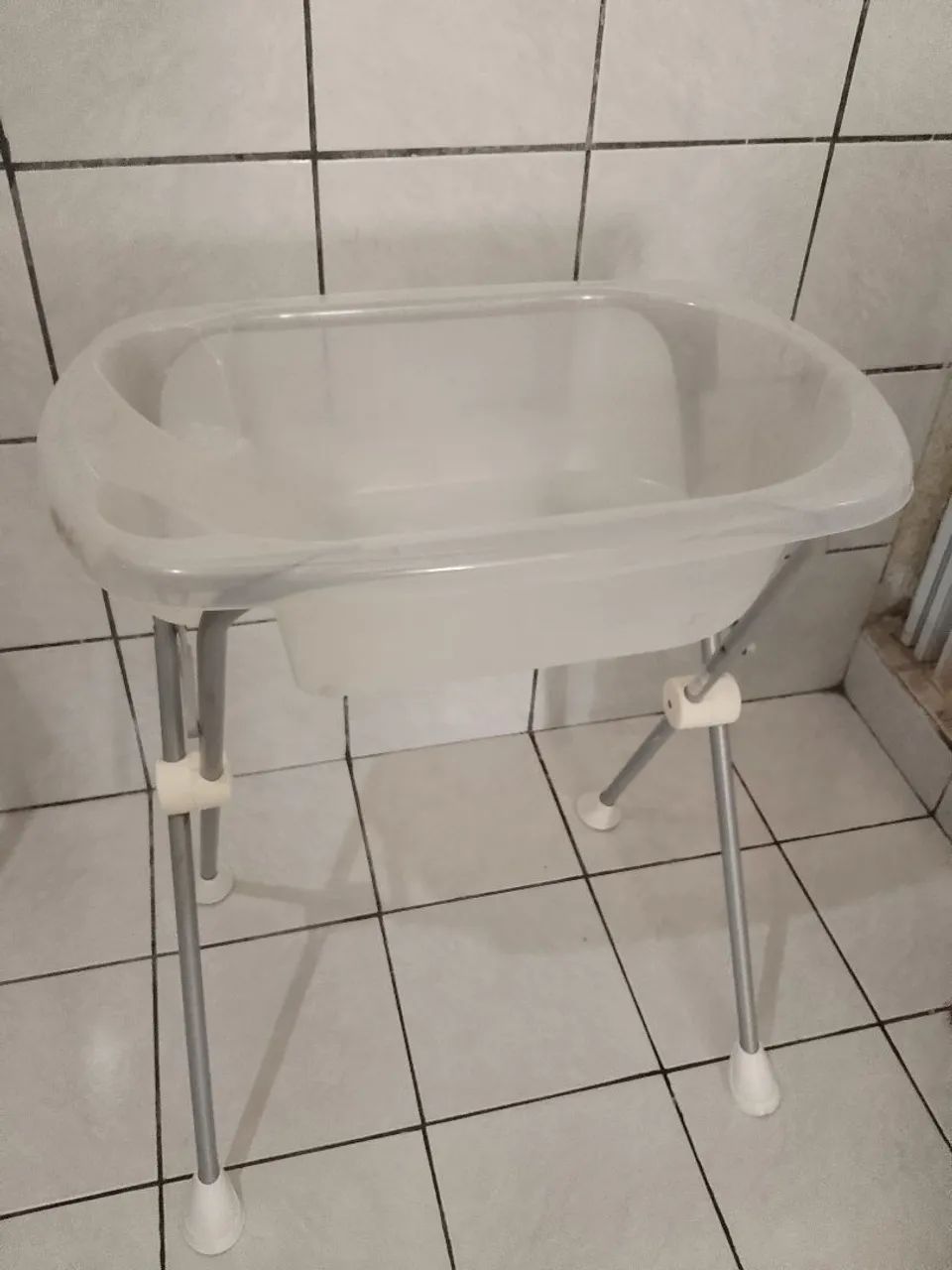 Banheira Burigotto com suporte 
