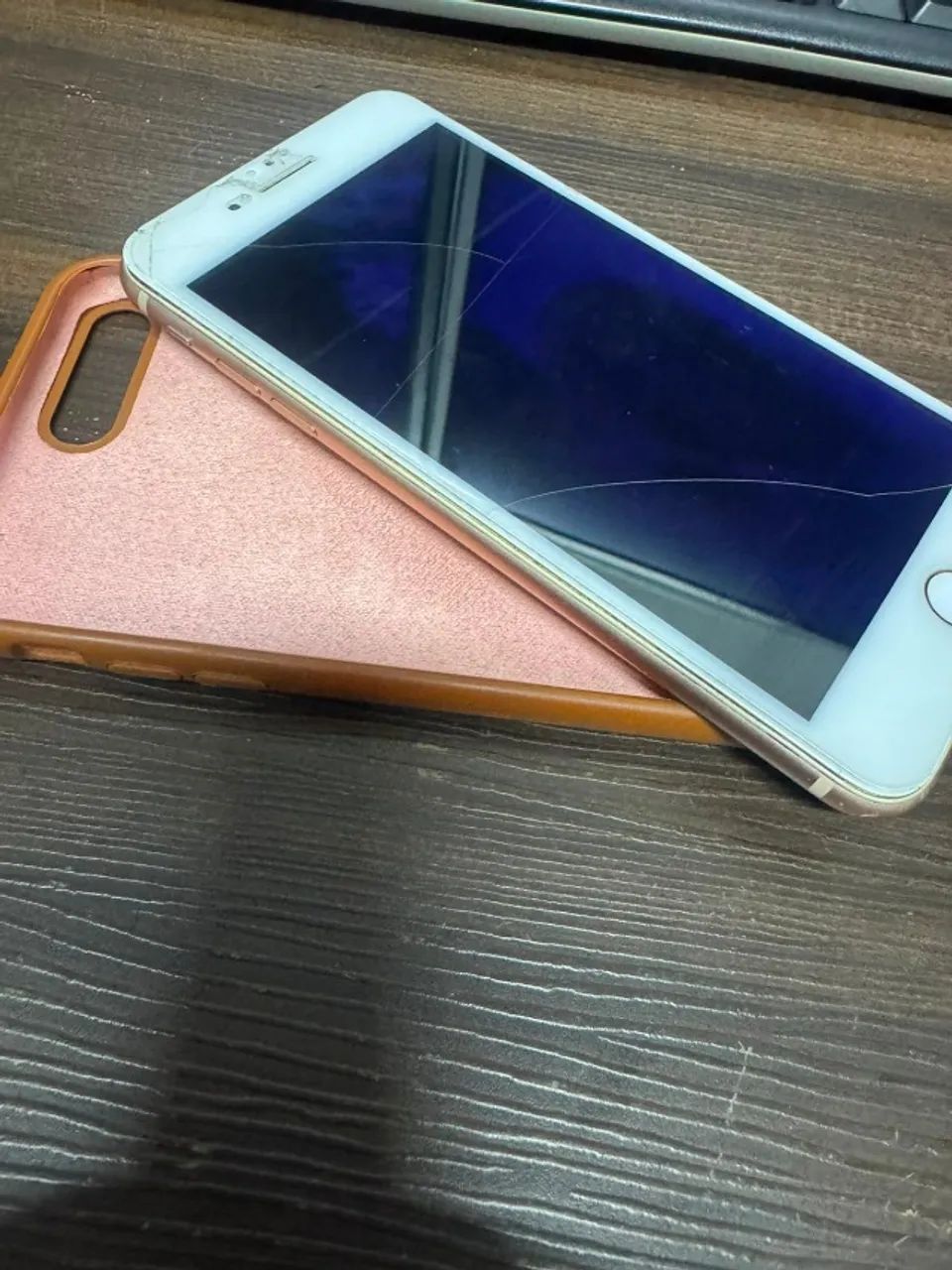 IPHONE 8 PLUS 256GB - ( PARA CONSERTO ) - Foto 5