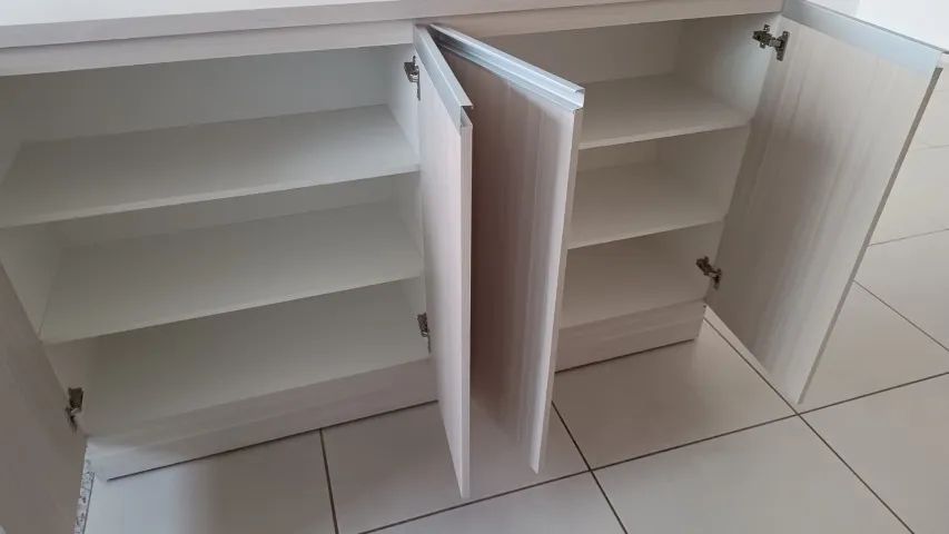 ALUGO APTO. Condomínio Serra das Areias, Apto. 2 quartos (sendo 1 Suíte), banheiro social, - Foto 2