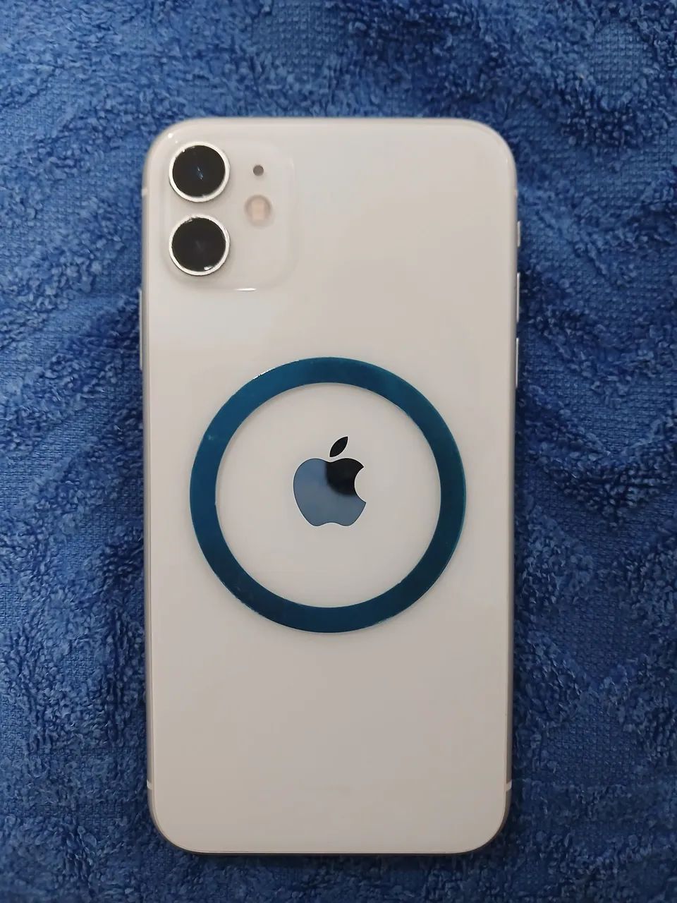 IPhone 11 Branco com 64GB