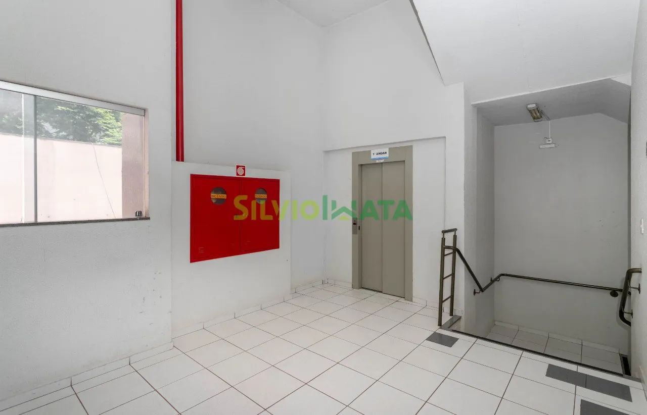 EXCELENTE SOBRELOJA COMERCIAL COM 07 SALAS, ELEVADOR PARA ALUGAR NO CENTRO DE MARINGÁ. - Foto 2